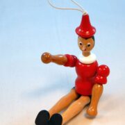 Sleutelhanger aan wit touwtje 20 cm